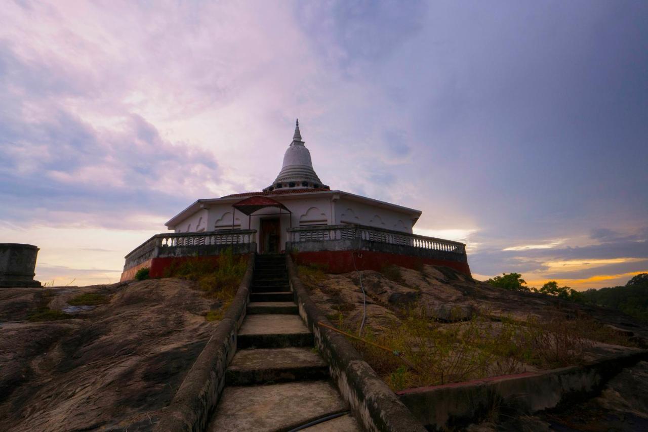 Ravana Garden Ambalantota Exterior foto